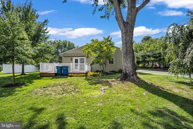 Building Photo - 101 Kim Acres Dr