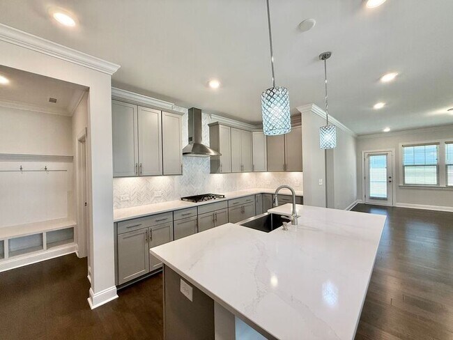 Building Photo - 6117 Balance Ct