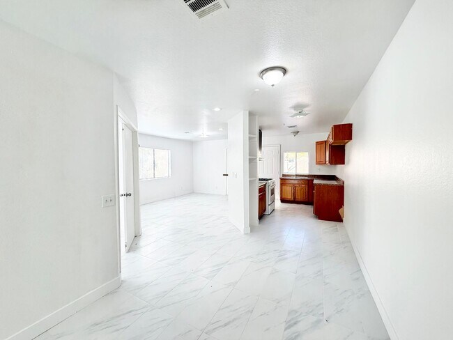 Building Photo - PS T 66369