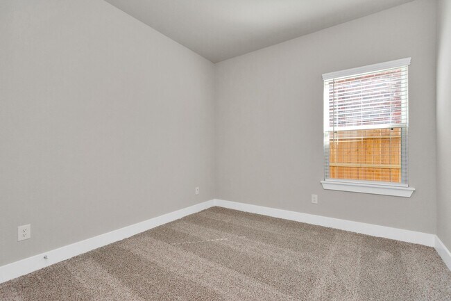 Building Photo - Welcome to the Linden — Effortless Living, All on One Level.