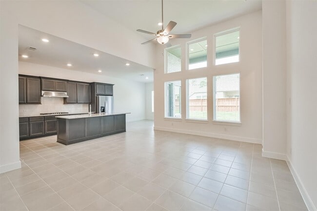 Building Photo - 7216 Stillmeadow Grv Dr