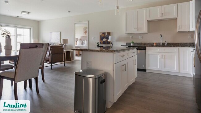 Building Photo - 2 Trl Run