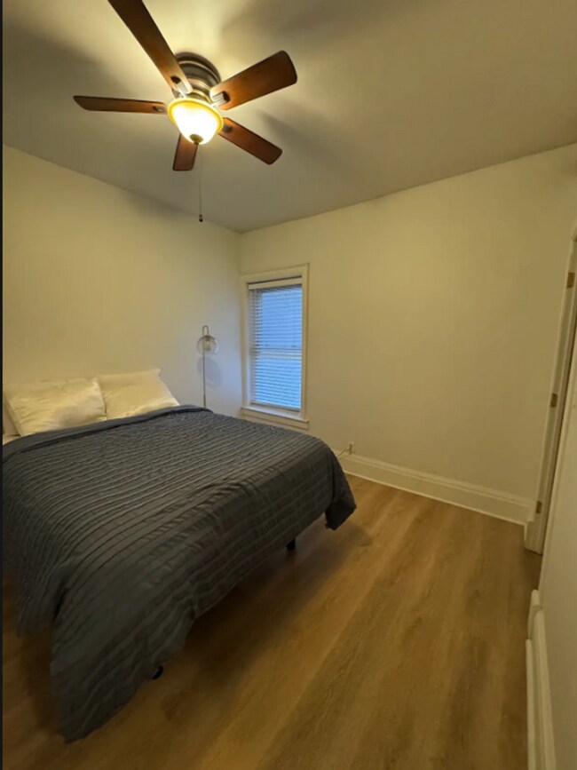 Building Photo - 4354 W Washington Blvd