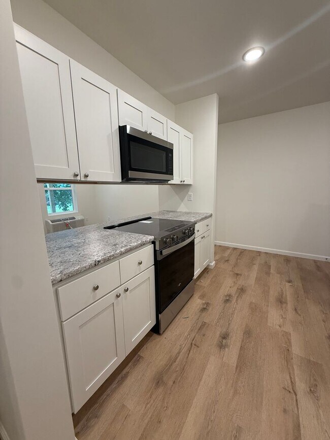 Building Photo - 4626 MO-72