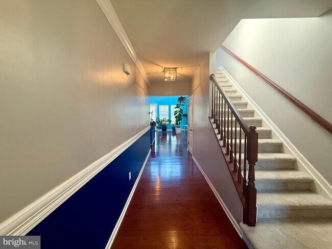 Building Photo - 33339 Lone Cedar Landing