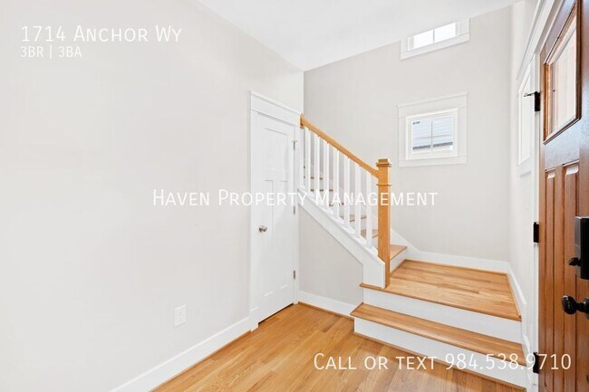 Building Photo - 1714 Anchor Wy