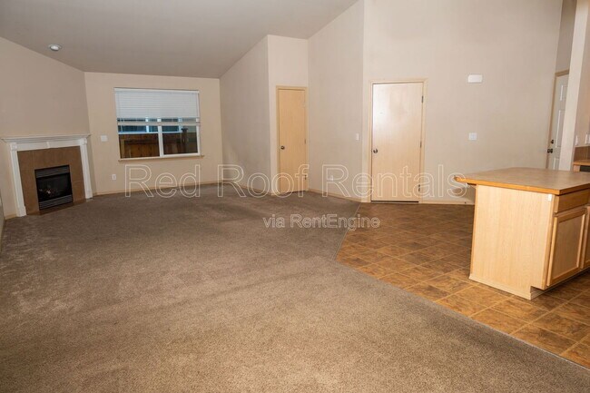 Building Photo - 20121 96th Ave E