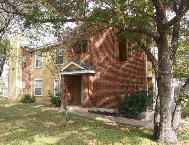 Primary Photo - 4304 Duval Rd