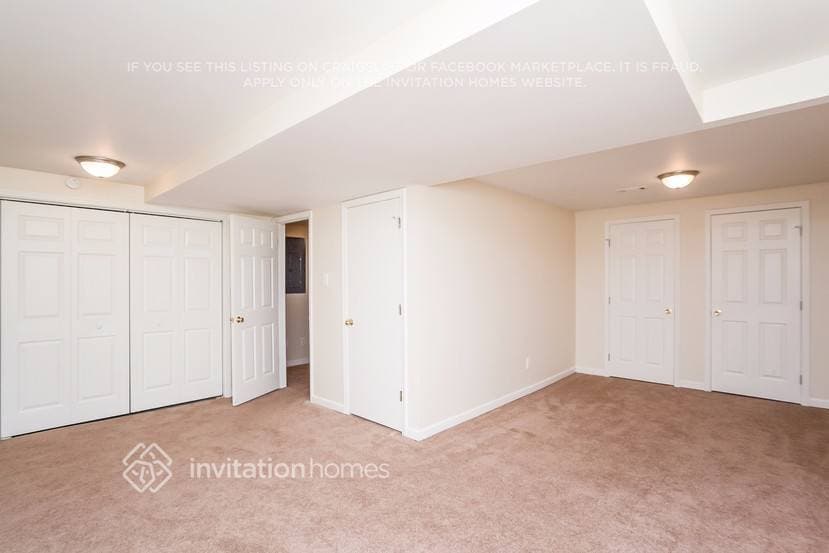 Building Photo - 96 Connie Dr