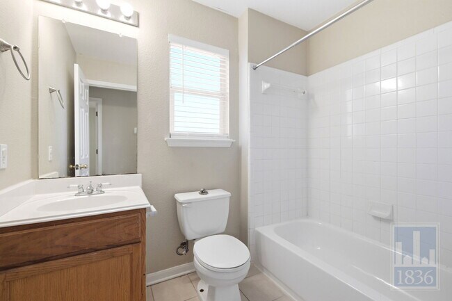 Building Photo - 10718 Claywood Dr