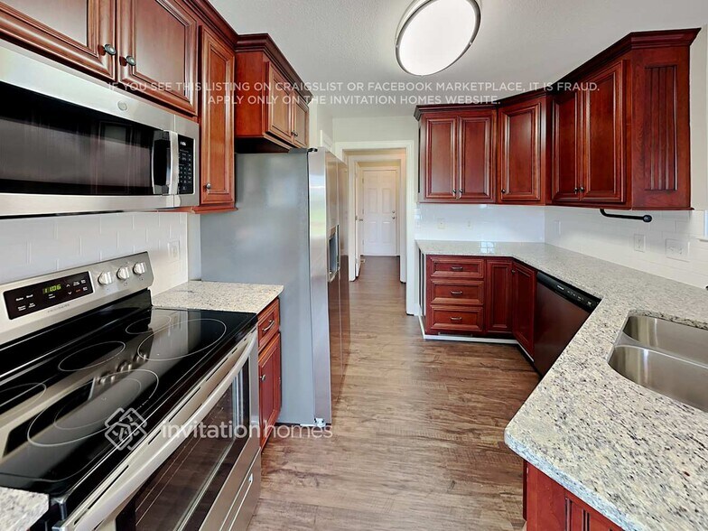 Building Photo - 1249 Danielle Downs Ct SE
