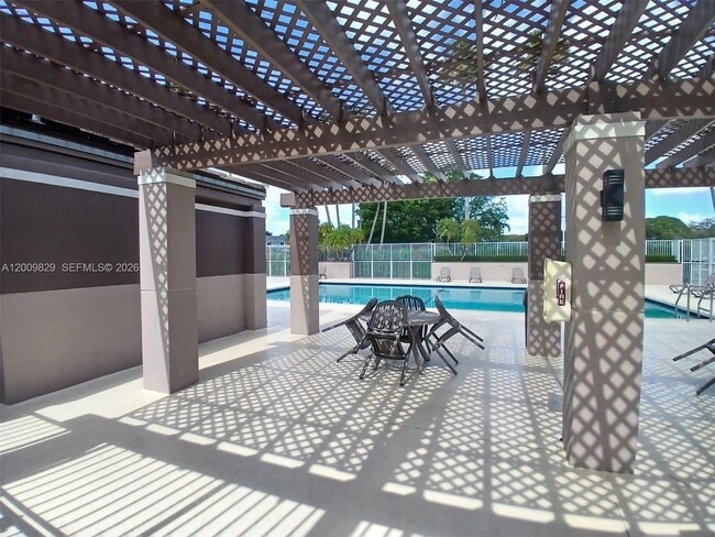 Building Photo - 9805 NW 52nd St