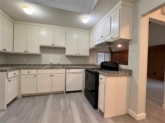 Building Photo - 11824 Garden Terrace Dr