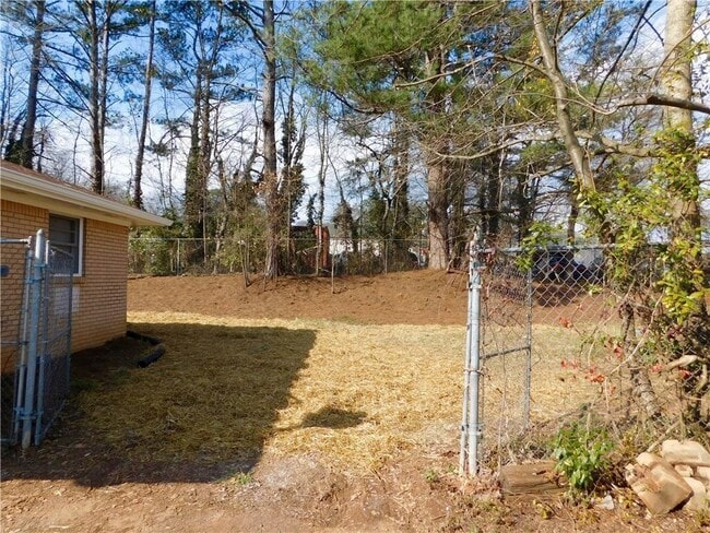 Building Photo - 260 Opal Dr