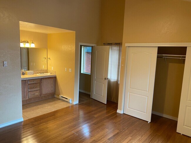 Building Photo - 73 Ace Ct