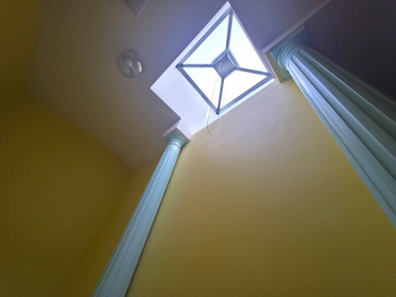 Sky Light in Stairwell - 2539 N Howard St