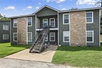 Building Photo - 7417 Vintage Hills Dr