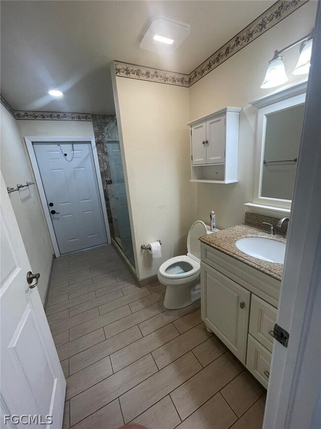 Building Photo - 2842 NW 5th Ave