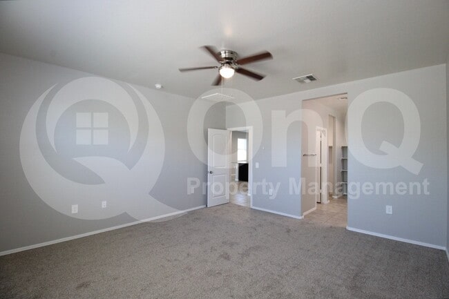 Building Photo - 35408 W San Alvarez Ave