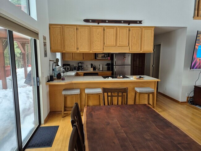 Building Photo - 11059 Zermatt Dr