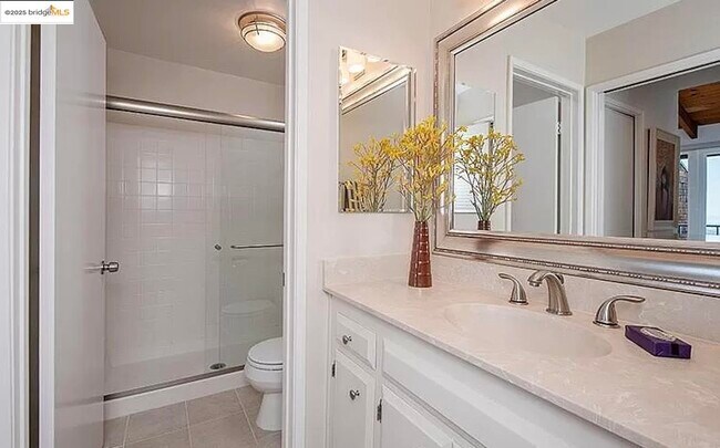 Building Photo - 57 Sereno Cir