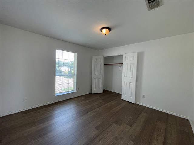 Building Photo - 117 S Rolling Meadow Dr
