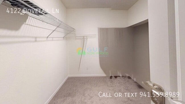 Building Photo - 4122 Dovetail Ln