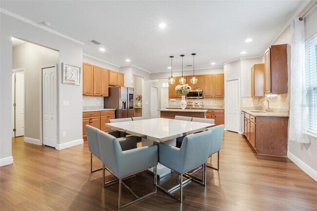 Building Photo - 1125 Democracy Dr