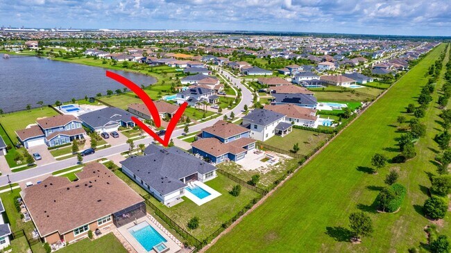 Building Photo - 870 Hookline Cir