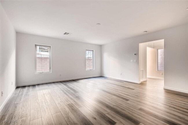 Building Photo - 8098 Misty Canyon Ave