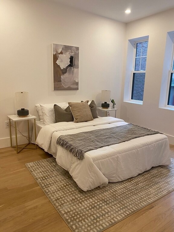 Building Photo - 65 Pleasant St