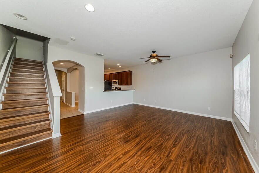 Building Photo - 11510 84th St Cir E