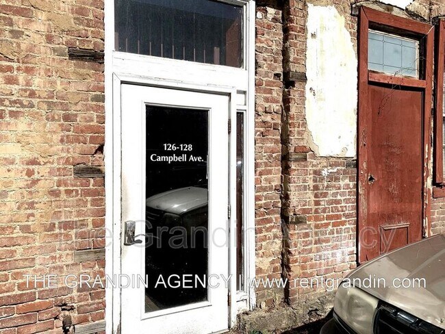 Building Photo - 126 Campbell Ave SW