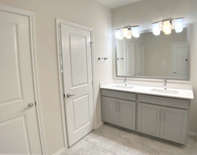 Building Photo - 3116 Yukon Trace Dr