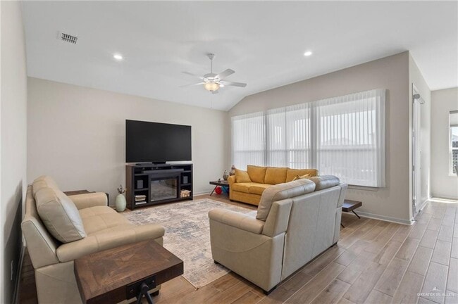 Building Photo - 14130 Wichita Falls Ln