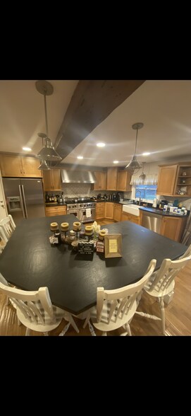 Building Photo - 40 Milltown Rd