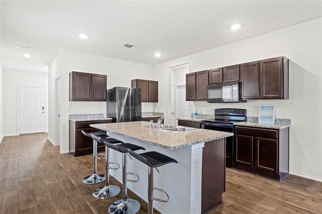 Building Photo - 14806 Bajada Rd
