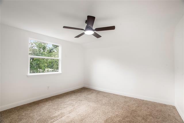 Building Photo - 4761 Meadowbrook Dr