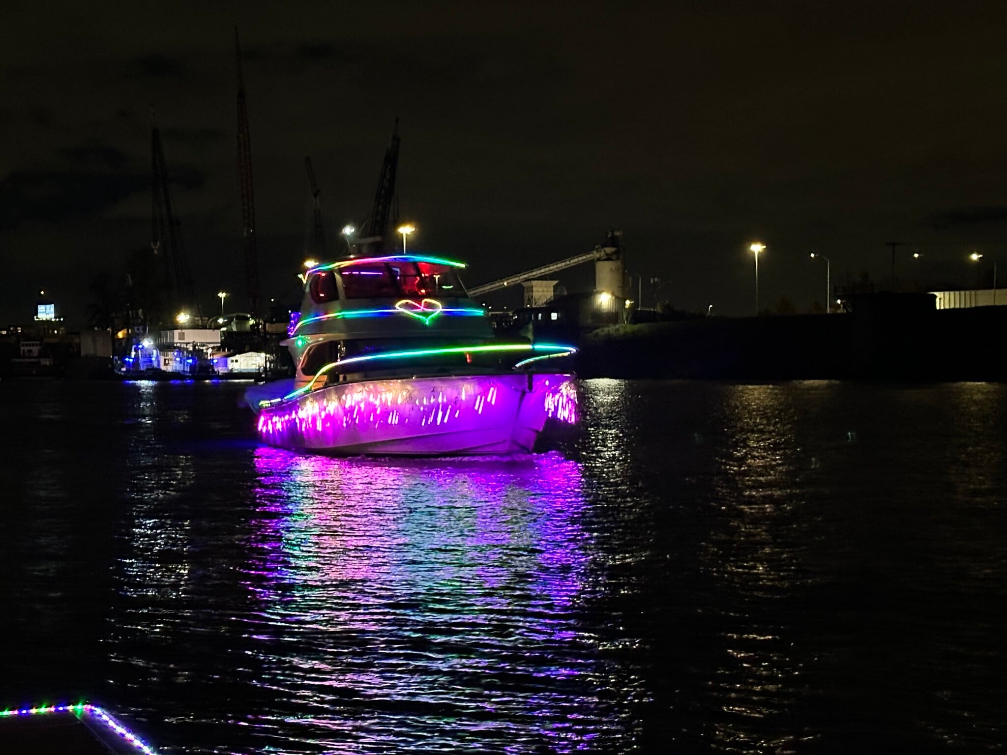 Christmas ships come right by the house, making a spectacular event for family and friends. - 1879 N Jantzen Ave