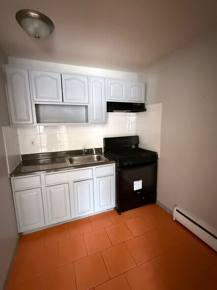 Building Photo - 89 Wagner Pl
