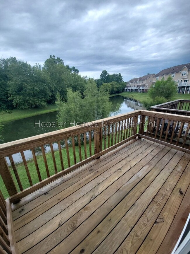 Building Photo - 5636 Brownstone Dr