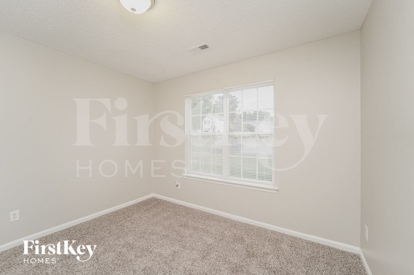 Building Photo - 3211 Irwin Valley Ct