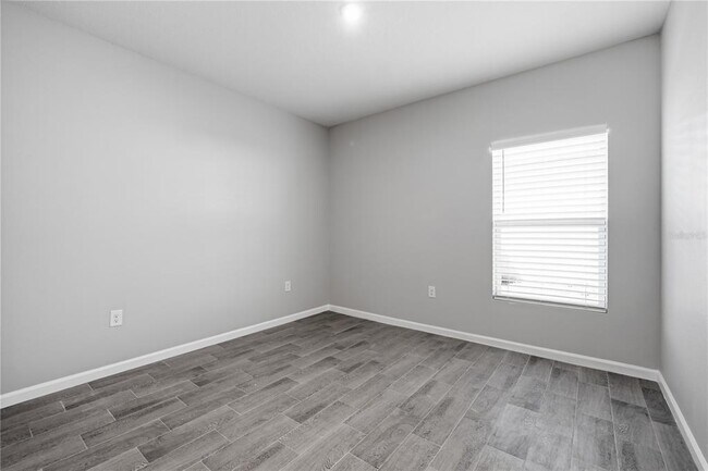 Building Photo - 1530 Finnigan Cir