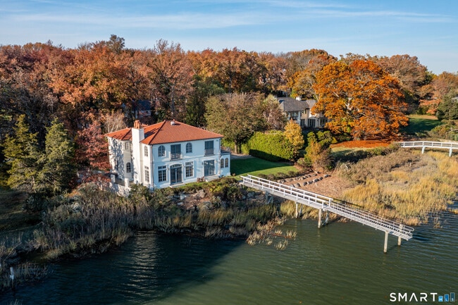 Building Photo - 12 Runkenhage Rd
