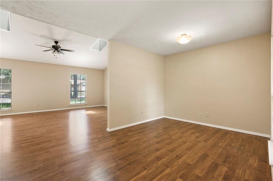 Building Photo - 3800 Hackberry Lane