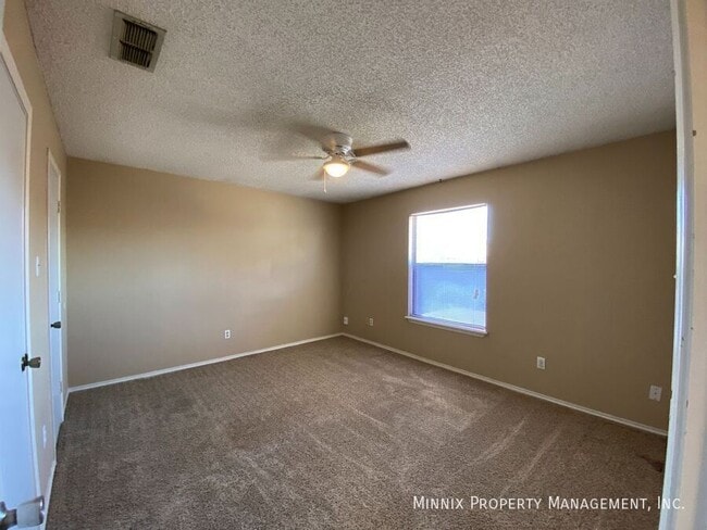 Building Photo - 6606 Hope Ave