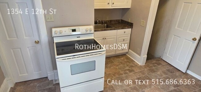 Building Photo - 1354 E 12th St