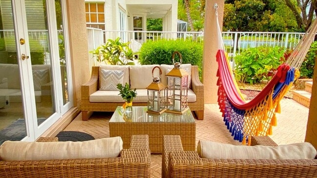 Building Photo - 6489 Marbletree Ln