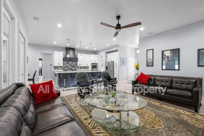 Building Photo - 4089 NW River Sebastian Ln