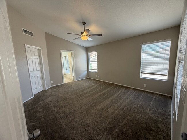 Building Photo - 3bed 2 bath Arrowhead Ranch Home